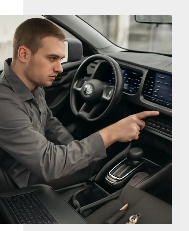 Русификация автомобиля Nissan N7 под ключ в Норильске официально